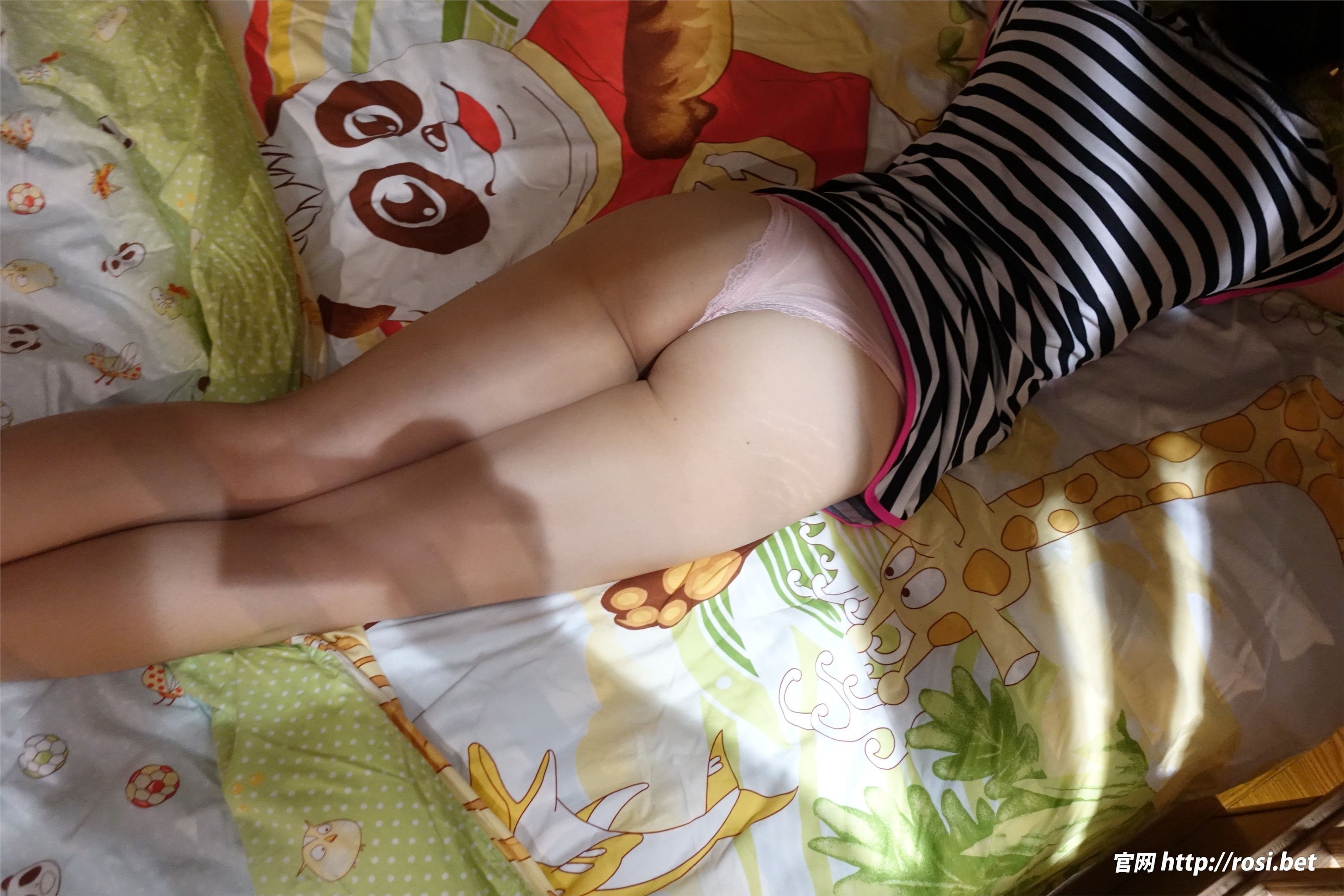 ROSI写真 2024.01.12 NO.4421